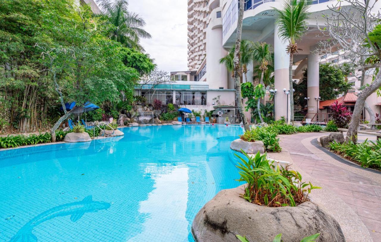 Seaview Deluxe Studio Couples Room S Tanjung Bungah (Penang) Buitenkant foto