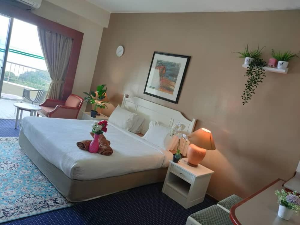 Seaview Deluxe Studio Couples Room S Tanjung Bungah (Penang) Buitenkant foto